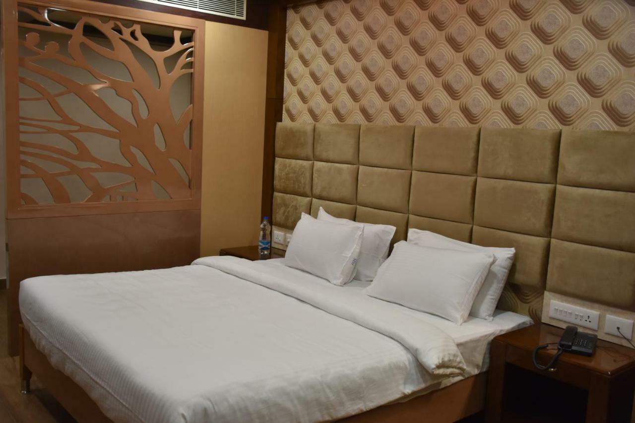 Sri Ram Hotel 티루넬벨리 외부 사진